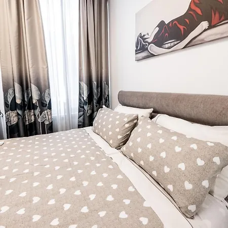 Apartment Nn Viale Xx Settembre *